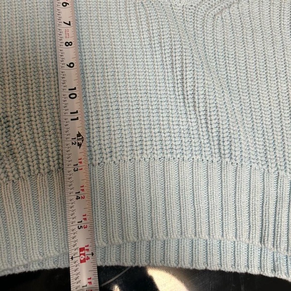 Hollister Women's V-Neck Sweater in Light Blue XS - Picture 6 of 6